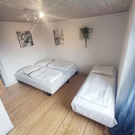 Apartment Calm And Cozy With Free Parking